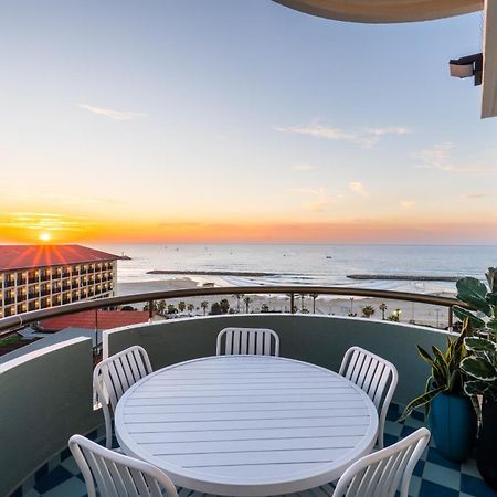 Sunsets Paradise 2Br With Parking By Beachfront Stay Herzelia Exteriör bild