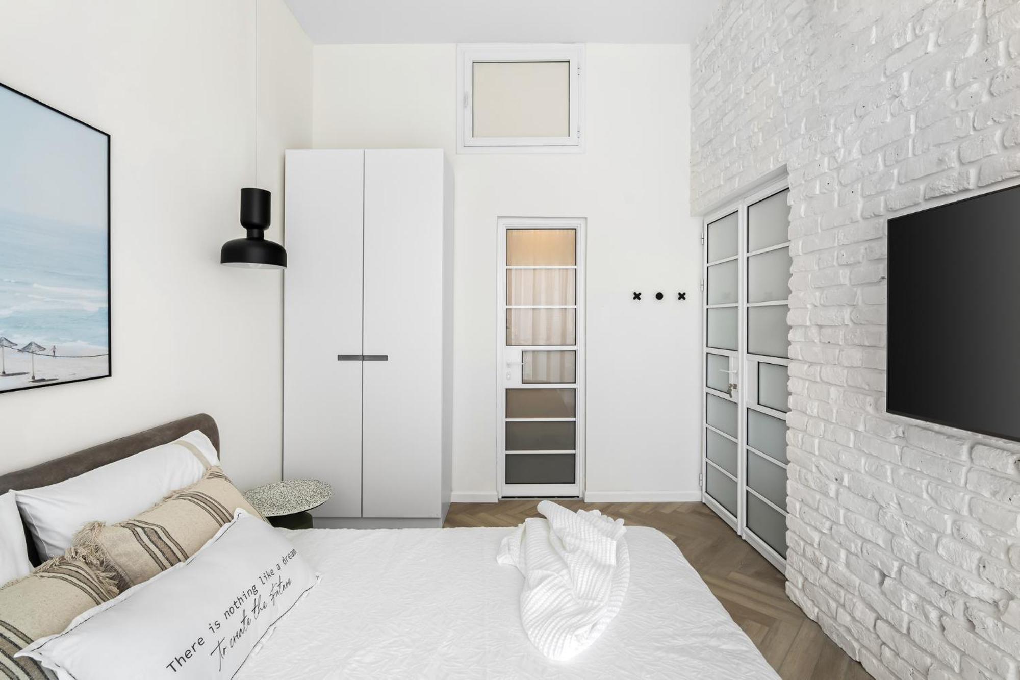 Sunsets Paradise 2Br With Parking By Beachfront Stay Herzelia Exteriör bild