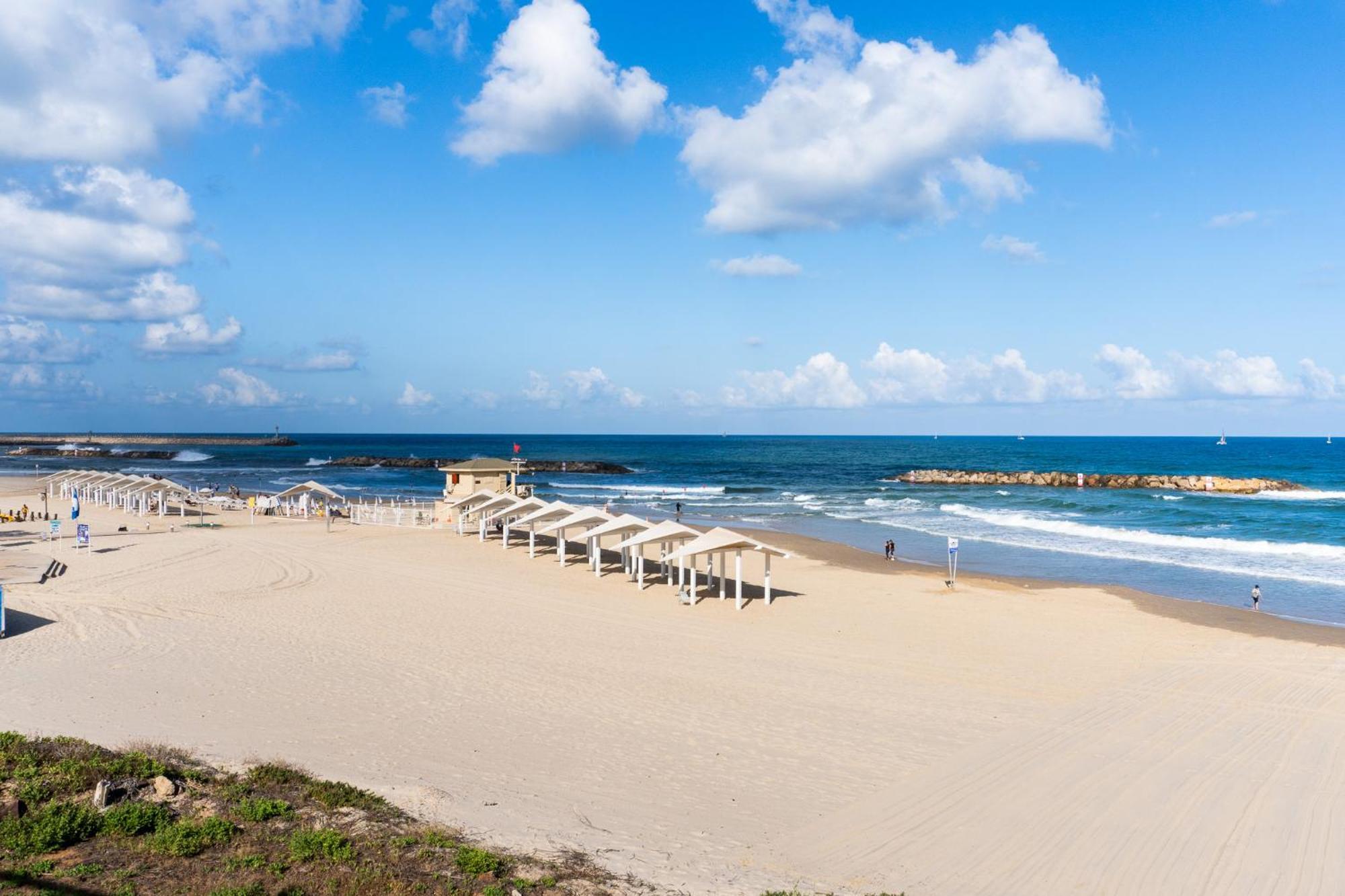 Sunsets Paradise 2Br With Parking By Beachfront Stay Herzelia Exteriör bild